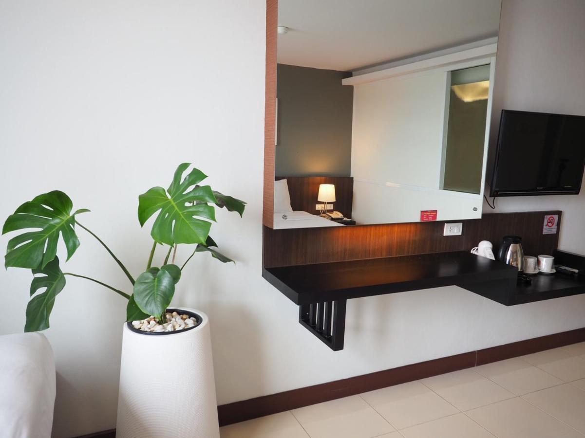 Pb Grand Hotel Hat Yai Zewnętrze zdjęcie