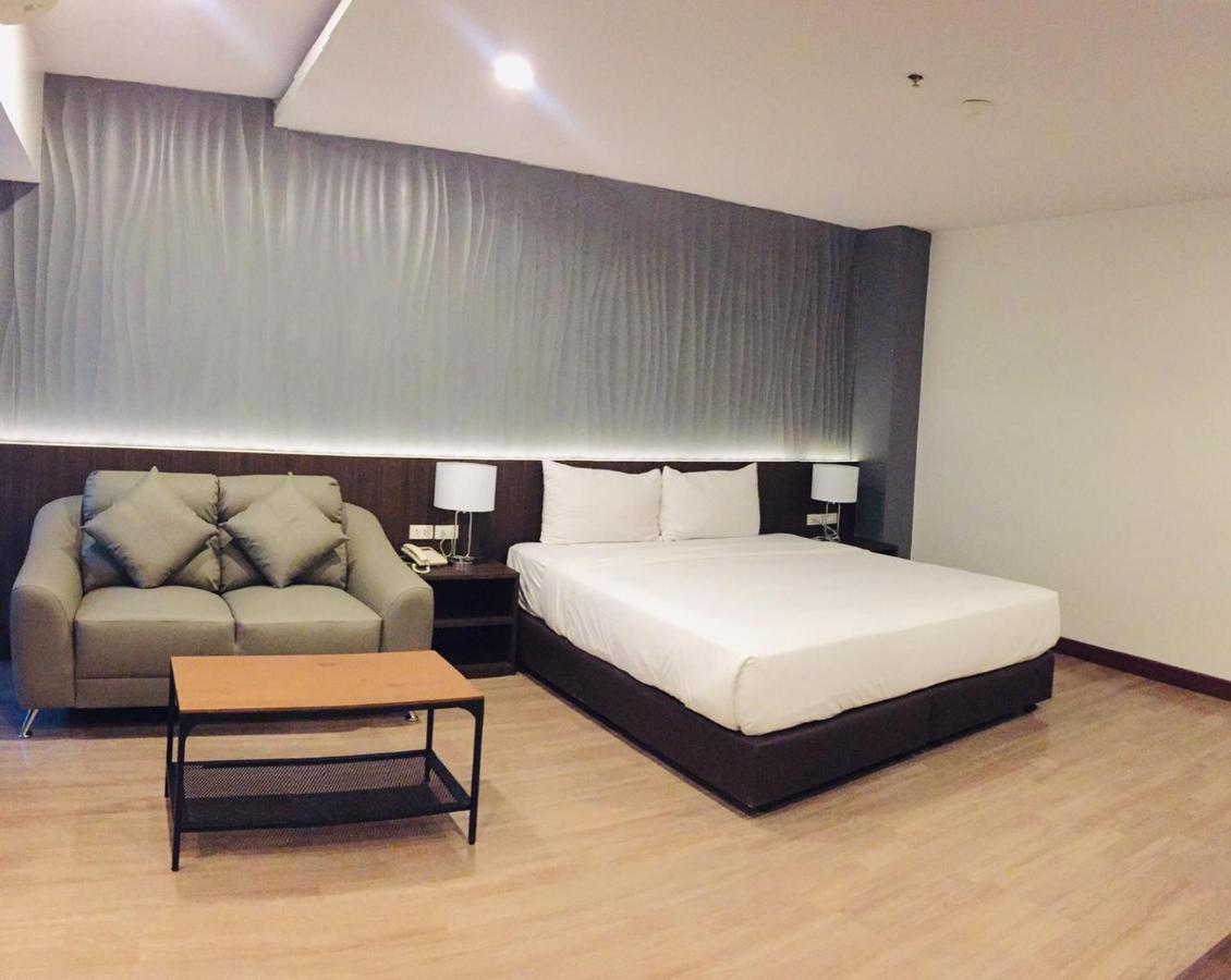 Pb Grand Hotel Hat Yai Zewnętrze zdjęcie