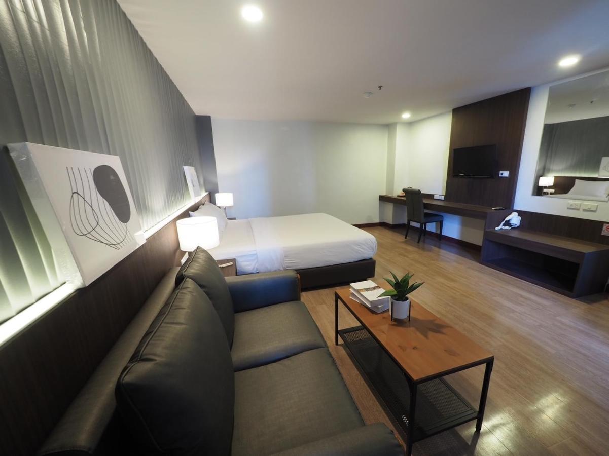 Pb Grand Hotel Hat Yai Zewnętrze zdjęcie