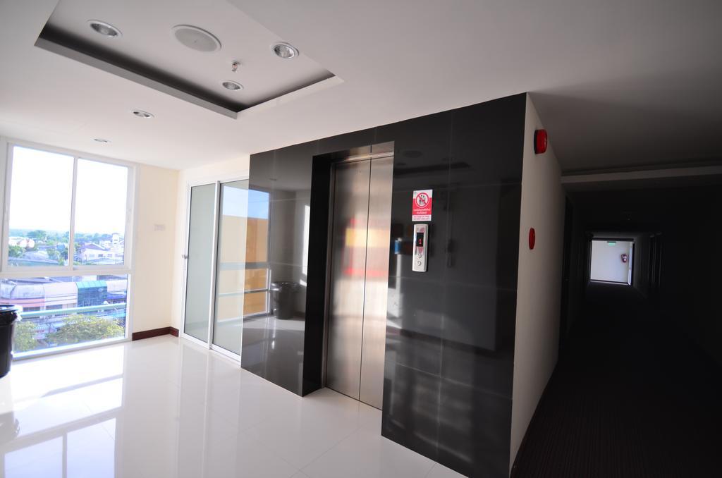 Pb Grand Hotel Hat Yai Zewnętrze zdjęcie
