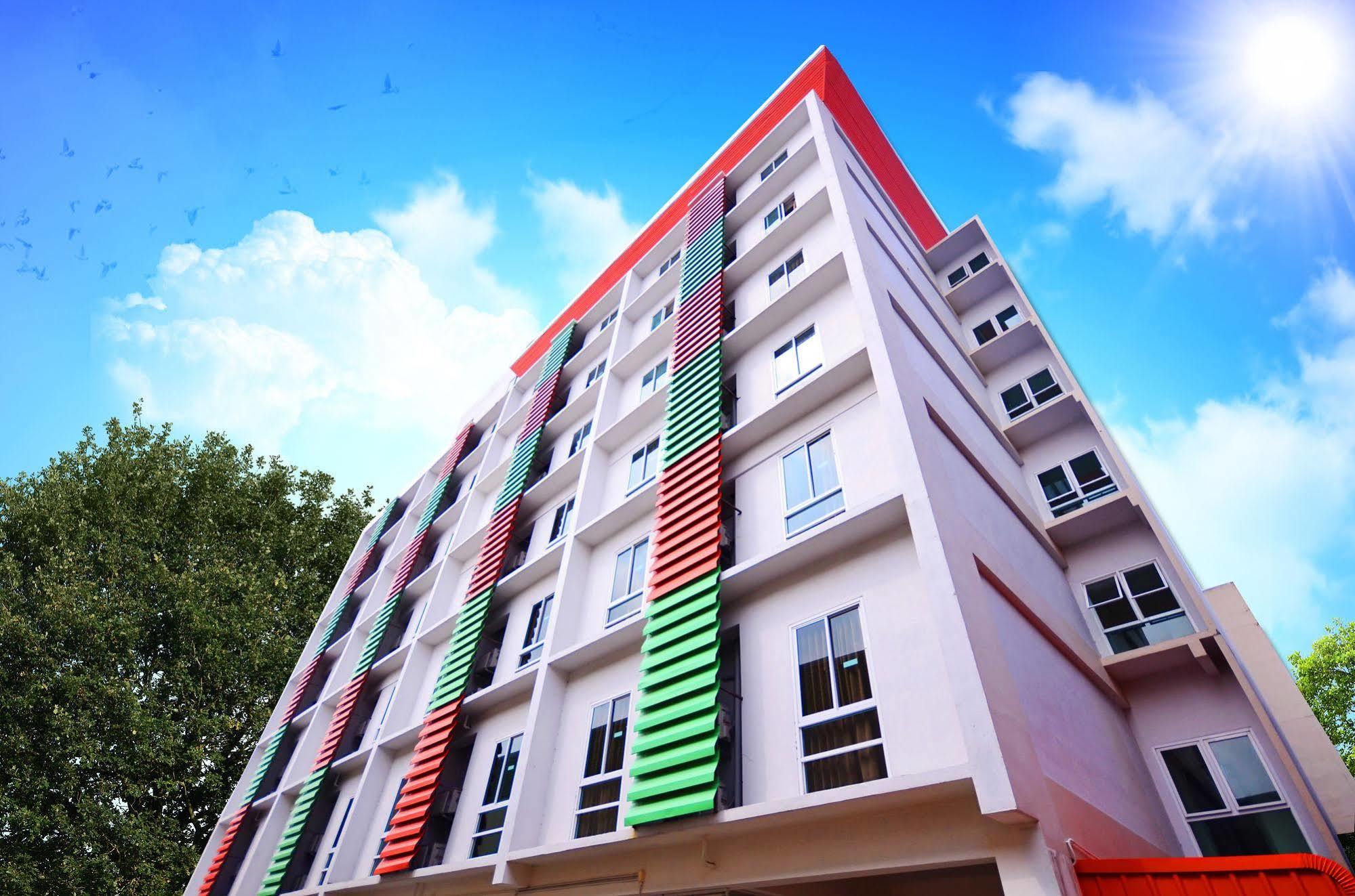Pb Grand Hotel Hat Yai Zewnętrze zdjęcie