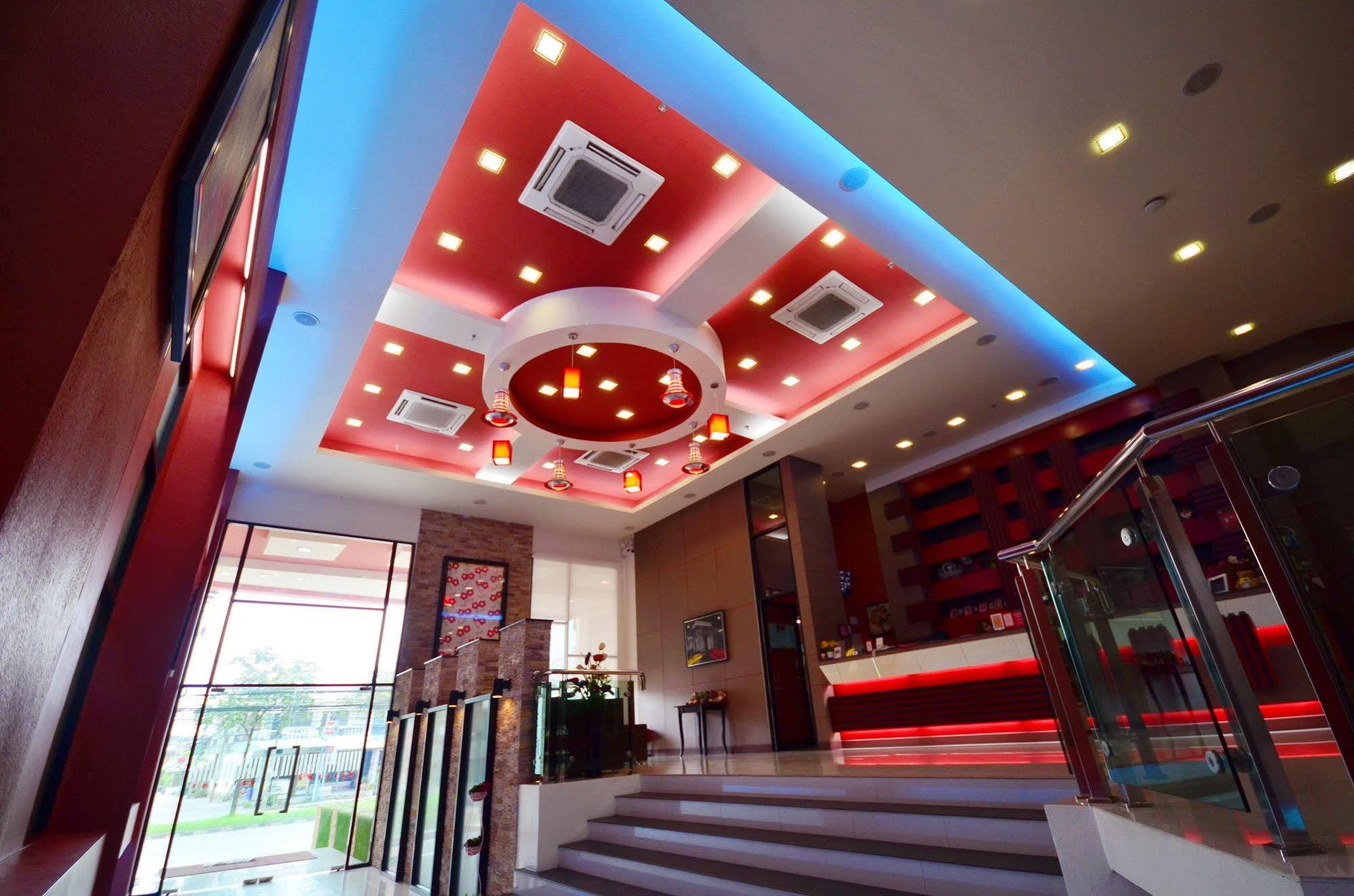 Pb Grand Hotel Hat Yai Zewnętrze zdjęcie