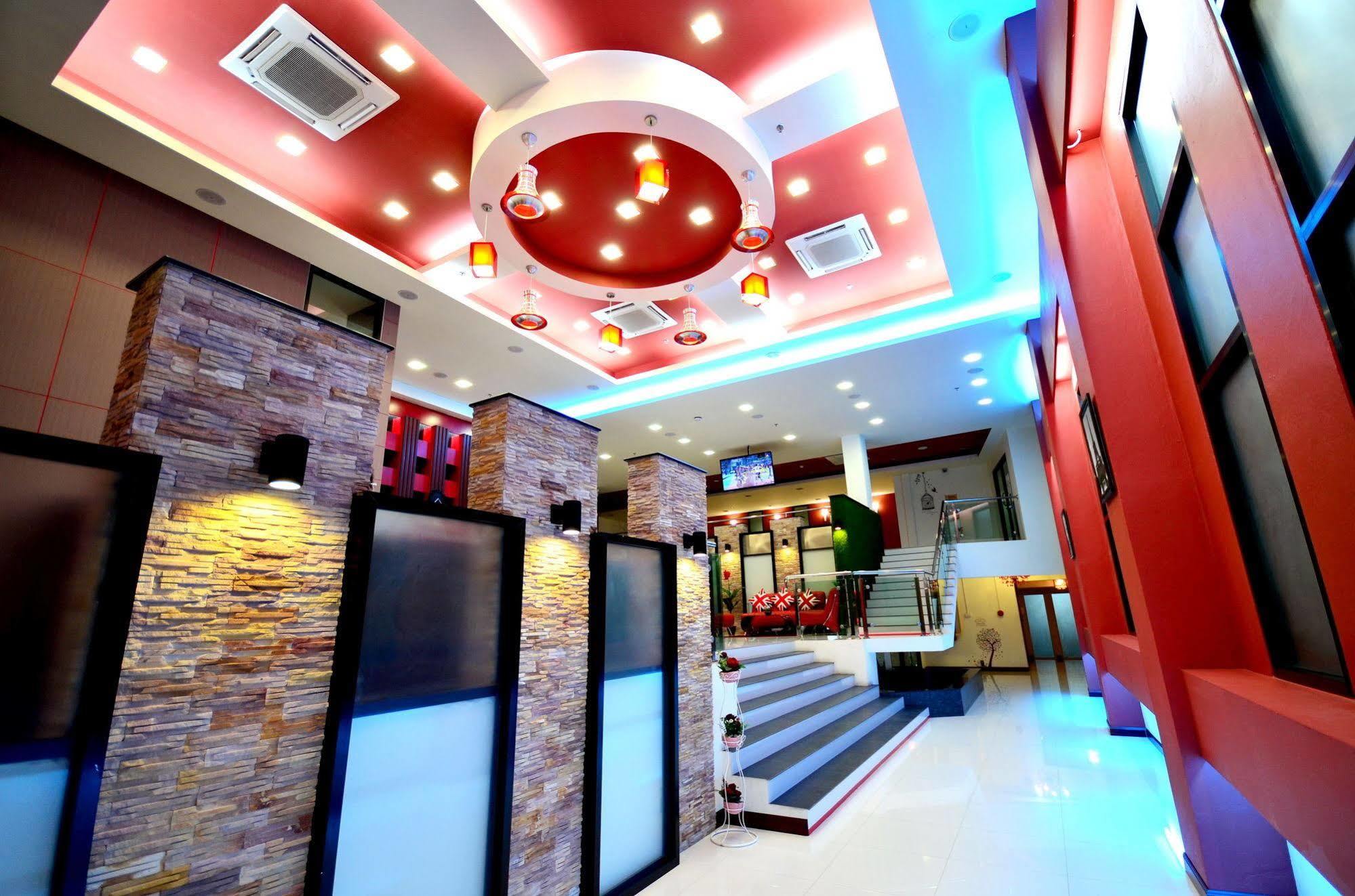 Pb Grand Hotel Hat Yai Zewnętrze zdjęcie